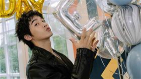 小樂吳思賢（圖／華納音樂提供）