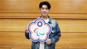 李程彬獲中華帕拉林匹克總會邀請成為首位台灣帕拉運動推廣大使。（圖／東旭九翔娛樂提供）