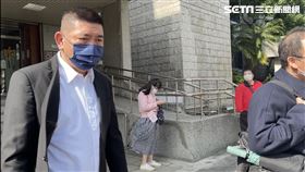 藝人NONO陳宣裕步出士林地院。（圖／記者楊忠翰攝影）