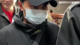 邱軍前往基隆地檢署應訊，藉以釐清車禍過程。（圖／翻攝畫面）