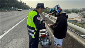 騎士,安全帽,警察,少年,機車,屏東,國道,無照駕駛