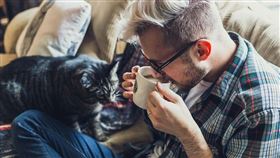 喝飲料，含糖飲料。(圖／Pixabay)