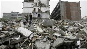 西藏7日發生大地震，造成百人死亡。（圖／美聯社／達志）