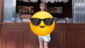 郭書瑤穿性感睡衣上街。（圖／翻攝自郭書瑤IG）