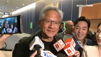 黃仁勳證實回台參加尾牙　要衝夜市找水果