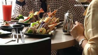 饗饗爆19人疑食物中毒　苦主哀：又吐又拉