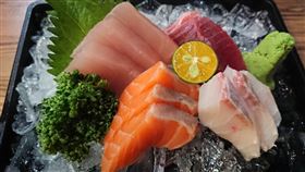 生魚片(圖/pixabay)