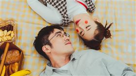 金曲樂團同根生〈咚咚〉MV邀北影最佳女配角百白詮釋人鬼戀。（圖／笙根蘭陽 提供）