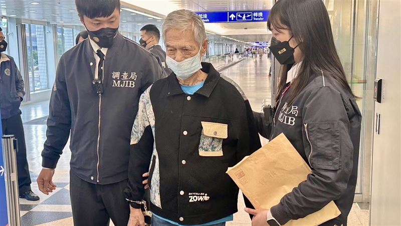 「全台十大惡人」毒梟黃正成押解回台歸案