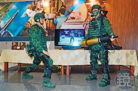 機器人,飛彈,戰士,士兵,下肢型,軍人,國家,骨骼,台灣,台灣大學,中科院