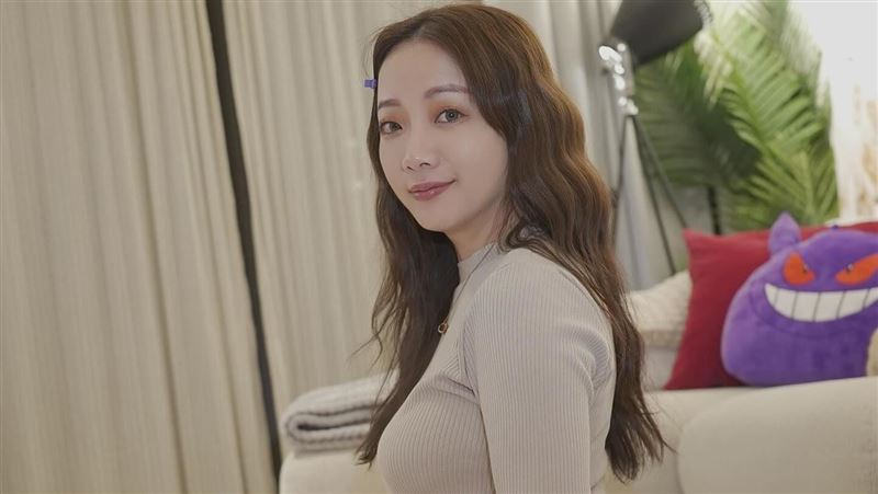 母捷運站翻車腦出血　黑澀會女星簽病危單