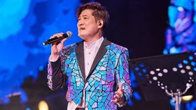 楊哲曾透露目前負債千萬。（圖／翻攝臉書）