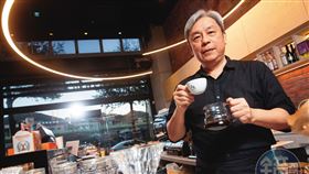 失業買倒閉公司拍賣品　年收億元大亨起點