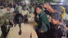 為免費入寺廟! 數千印度信徒