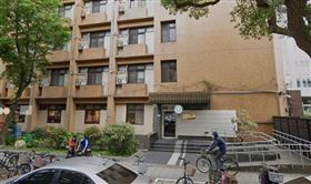 國立台灣大學女生宿舍，傳出女舍監性騷學生。（圖/翻攝Google街景）