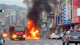 台中,太平,火燒車,事故,車禍（圖／民眾提供）