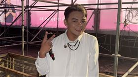 曾瑋中驚爆車禍，還好人沒事。（圖／翻攝臉書）