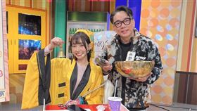 林襄（左）請教詹惟中改名。（圖／經紀公司提供）