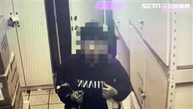 林男應徵短期員工，並在周年慶時偷走14萬500元的化妝品。（圖
／翻攝畫面）