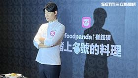 崔鉉碩,蒜香蛤蜊義大利麵,foodpanda,黑白大廚（記者賴俊佑攝影）