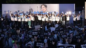 ▲111釘孤枝集會民眾黨公職（圖／記者鄭孟晃攝影）