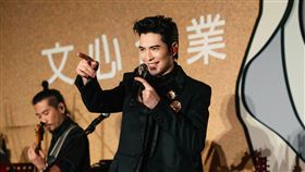 蕭敬騰宣告2025年《野生》巡迴演唱會將於3月啟動。（圖／華納音樂提供）