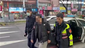 新北陳男持甩棍攻擊2名買晚餐的工程師遭逮。（圖／翻攝畫面）