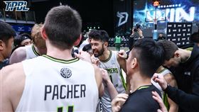 福爾摩沙夢想家在主場擊敗台啤雲豹，拿下本季對戰首勝。（圖／TPBL聯盟提供）