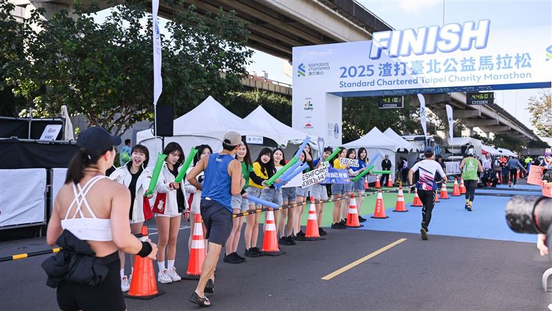 跑步魅力強大！跨世代男團齊聚渣打馬