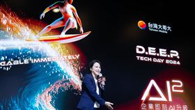 台灣大哥大企業服務事業商務長朱曉幸表示，台灣大與精誠技術及產品服務高度互補，將為客戶提供更完整、多元的解決方案。（圖／台灣大提供）