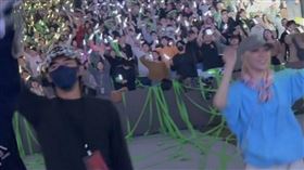 陳柏霖、庭瑄跨年夜不藏！直擊大巨蛋約會