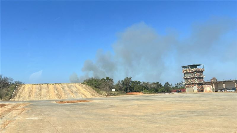 新／新竹軍用靶場竄火苗　狂燒2500平方米