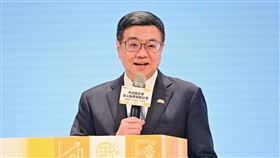 行政院長卓榮泰今(14)日出席「中小微企業多元振興發展計畫」啟動儀式。（圖／行政院提供）