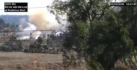 洛杉磯河濱郡14日下午爆發新火場「史考特山火」。（圖／@deb8rr　X平台）