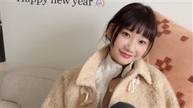 百萬YouTuber愛莉莎莎日前遠赴尼泊爾、印度參加長達200小時的瑜伽師資班。（圖／翻攝臉書）