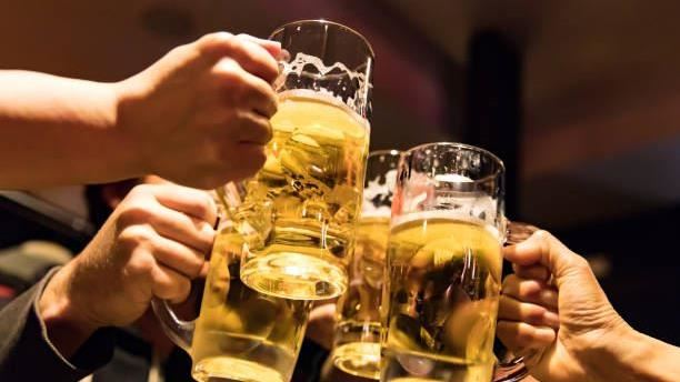 妹子尾牙怕灌酒曝3招：喝完還是一尾活龍