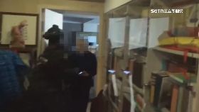 文 王薀藏鏡人1800