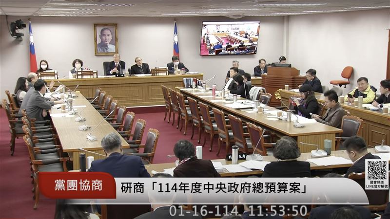 傅崐萁邀選區域立委！柯建銘：你什麼東西