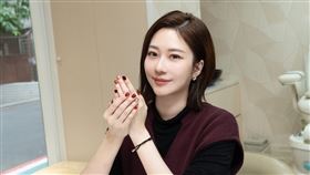 張景嵐過年美甲。（圖／記者趙于瑩攝影）