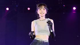 謝金燕育有一子，28年來未公開對方生父。（圖／翻攝臉書）