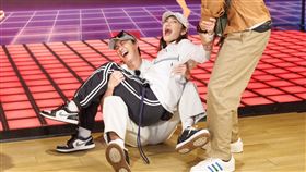 江宏傑公主抱錢薇娟發生慘劇。（圖／好看娛樂提供）