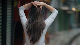 黑髮,頭髮(圖/pixabay)