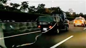 貨車「繩狂甩」飆國道2公里！熱心車急追