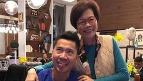 何守正,何守正媽媽/翻攝自IG