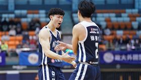 ▲政治大學打敗健行科大闖入最終8強。（圖／大專體總提供）