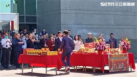 開工,拜拜。（示意圖／記者陳韋帆攝影／圖為鴻海負面勿用）