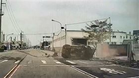 苗栗,頭份,車禍,自撞,死亡（圖／翻攝畫面）