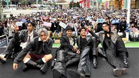 FEniX簽唱會（圖／華納音樂提供）