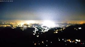 國家警報,中央氣象署,地震,嘉義縣大埔鄉,阿里山,監視器,平地,斷電,閃光（圖/YouTube）