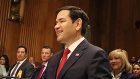 美國新任國務卿盧比歐美國參議院20日全票通過盧比歐出任國務卿的人事案，使他成為首位提名獲批准的川普2.0內閣官員。圖攝於1月15日。中央社記者鍾佑貞華盛頓攝  114年1月21日